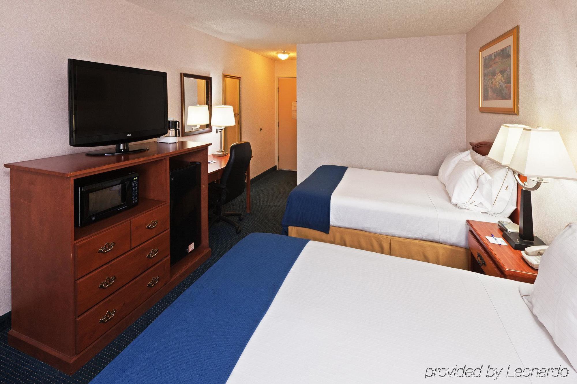 Ramada By Wyndham Santa Fe Hotel Phòng bức ảnh