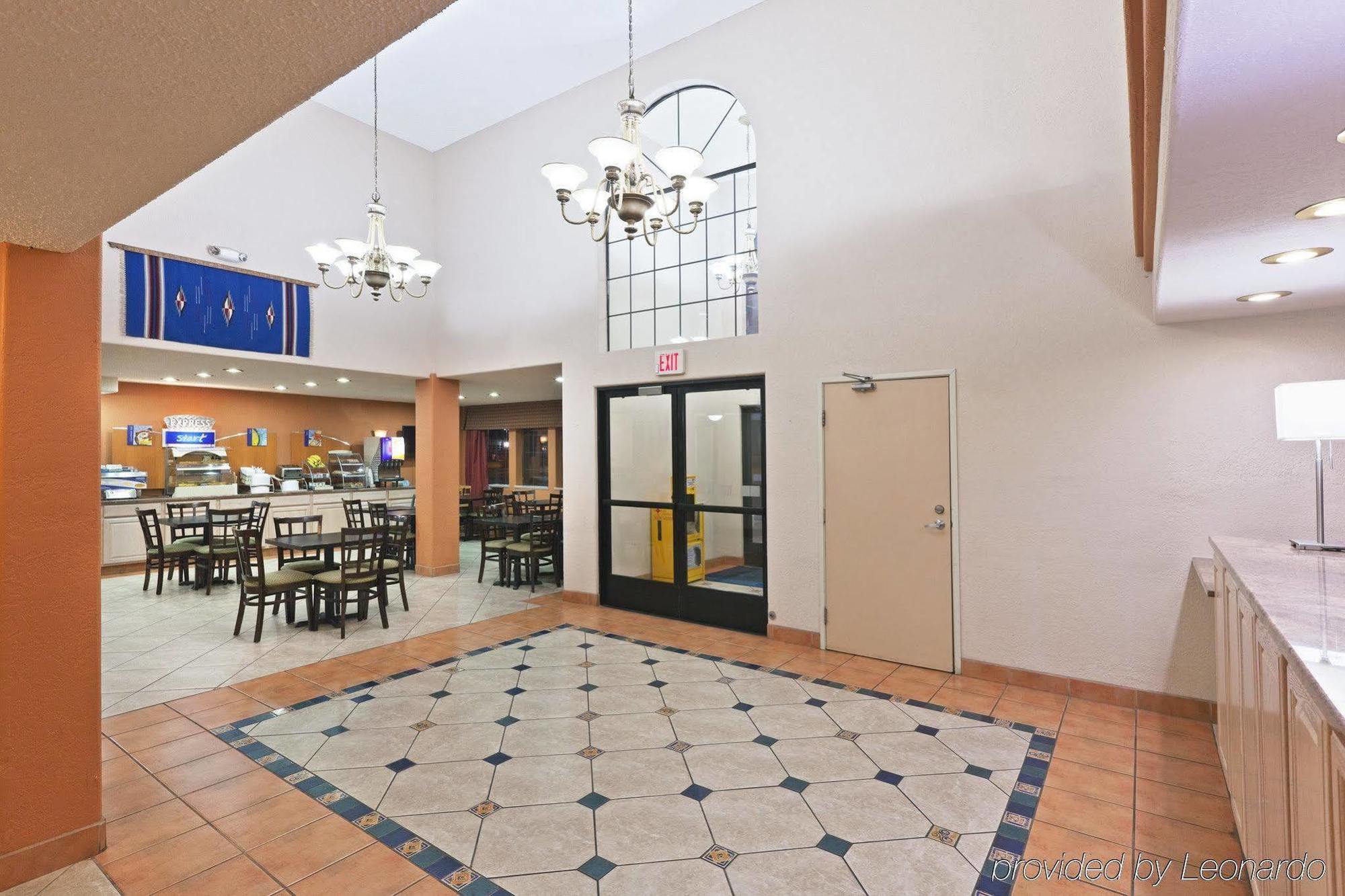 Ramada By Wyndham Santa Fe Hotel Ngoại thất bức ảnh