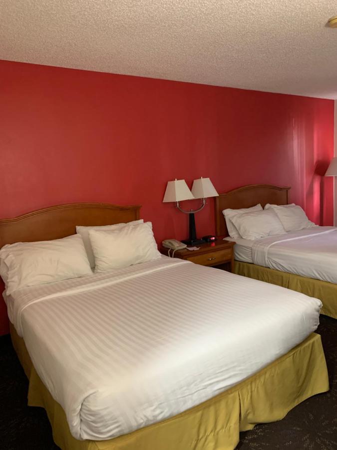 Ramada By Wyndham Santa Fe Hotel Ngoại thất bức ảnh